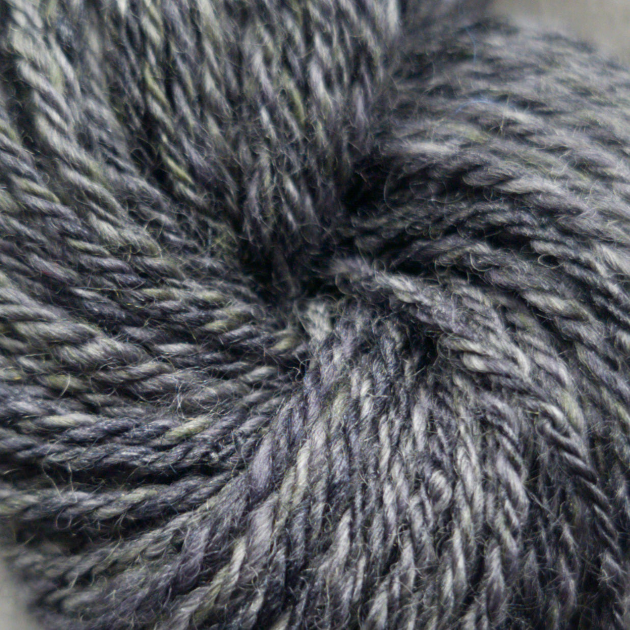 Handspun, DK/Worsted yarn, mini skein, merino wool & silk