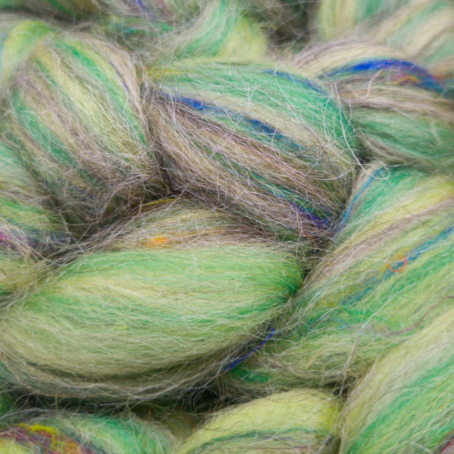 Gooseberry - Corriedale, UK Alpaca & Sari Silk Combed Top  - Winnham Blend
