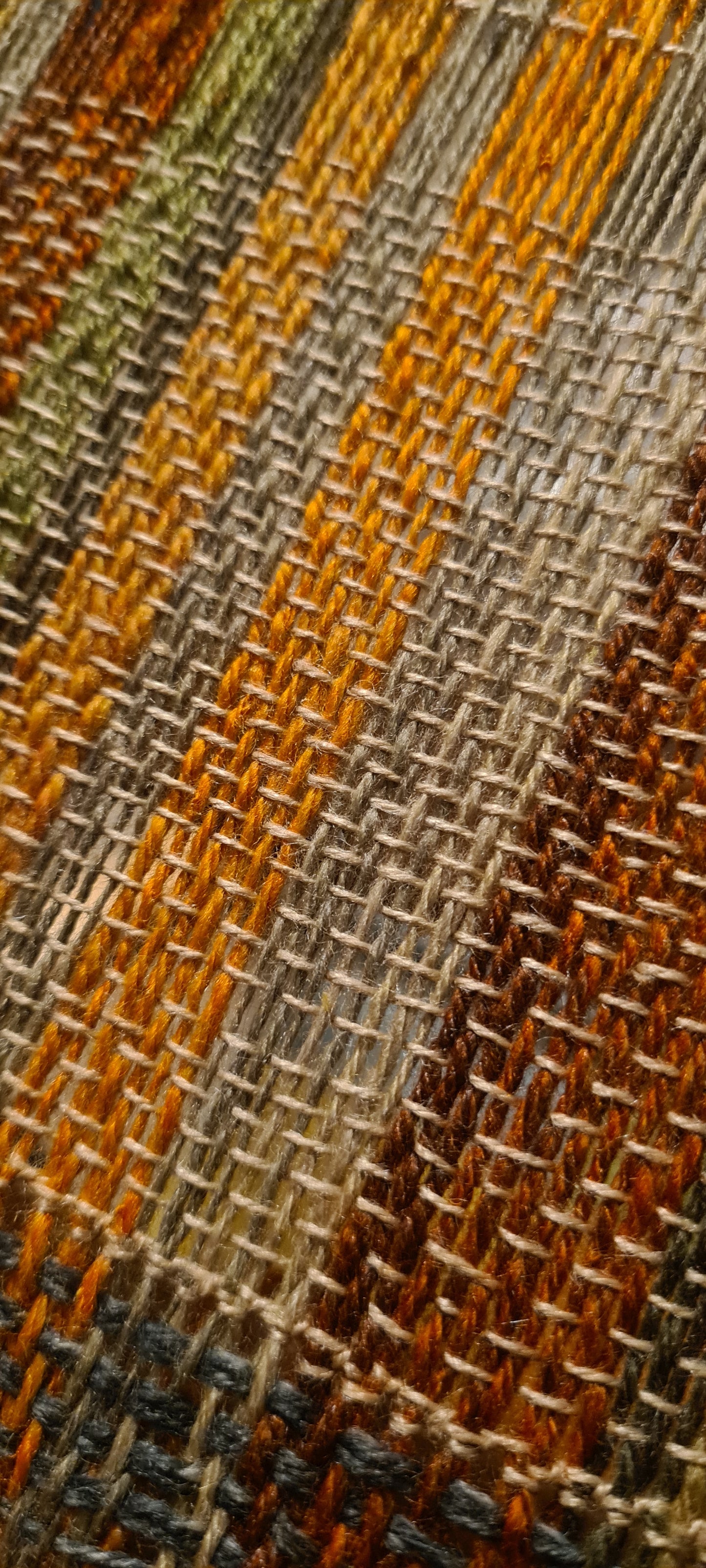 Reserve the item on my rigid heddle loom