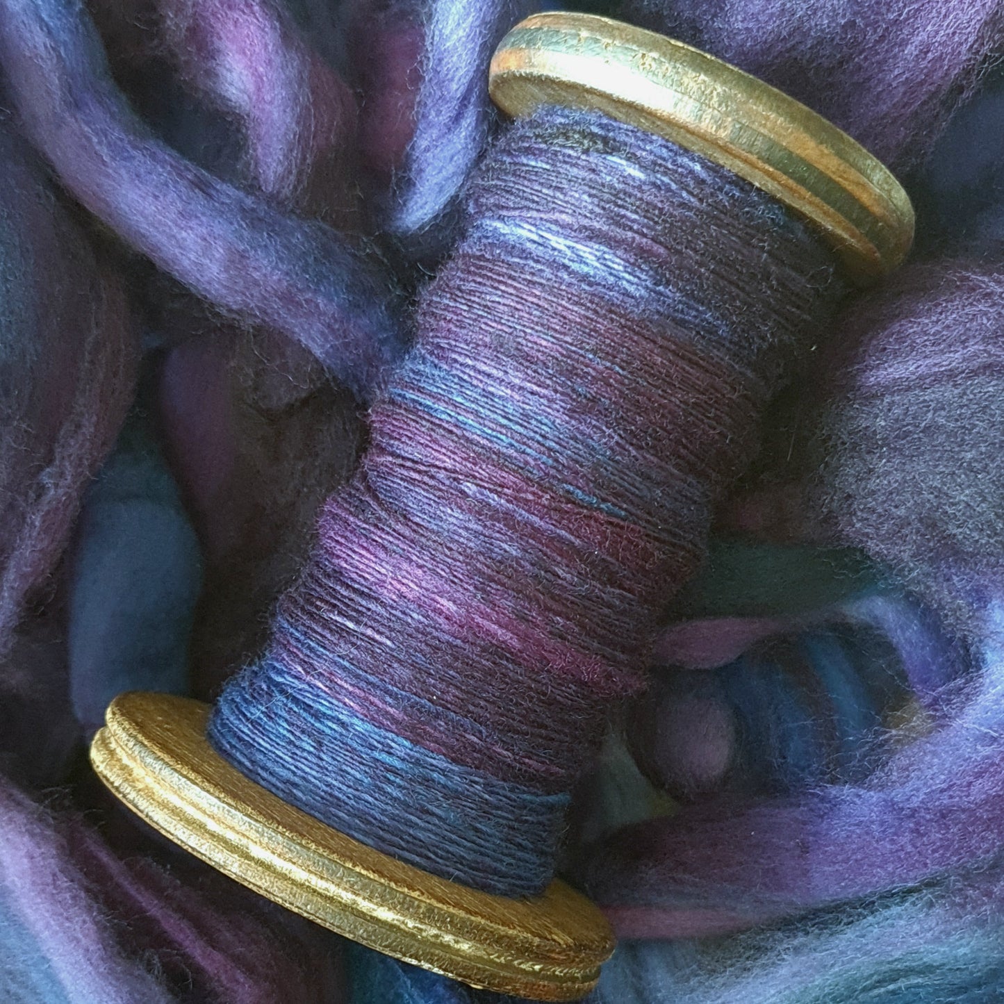 Handspun Worsted/Aran yarn, 124g skein, Kettle dyed Merino Wool, Twilight Purple OOAK