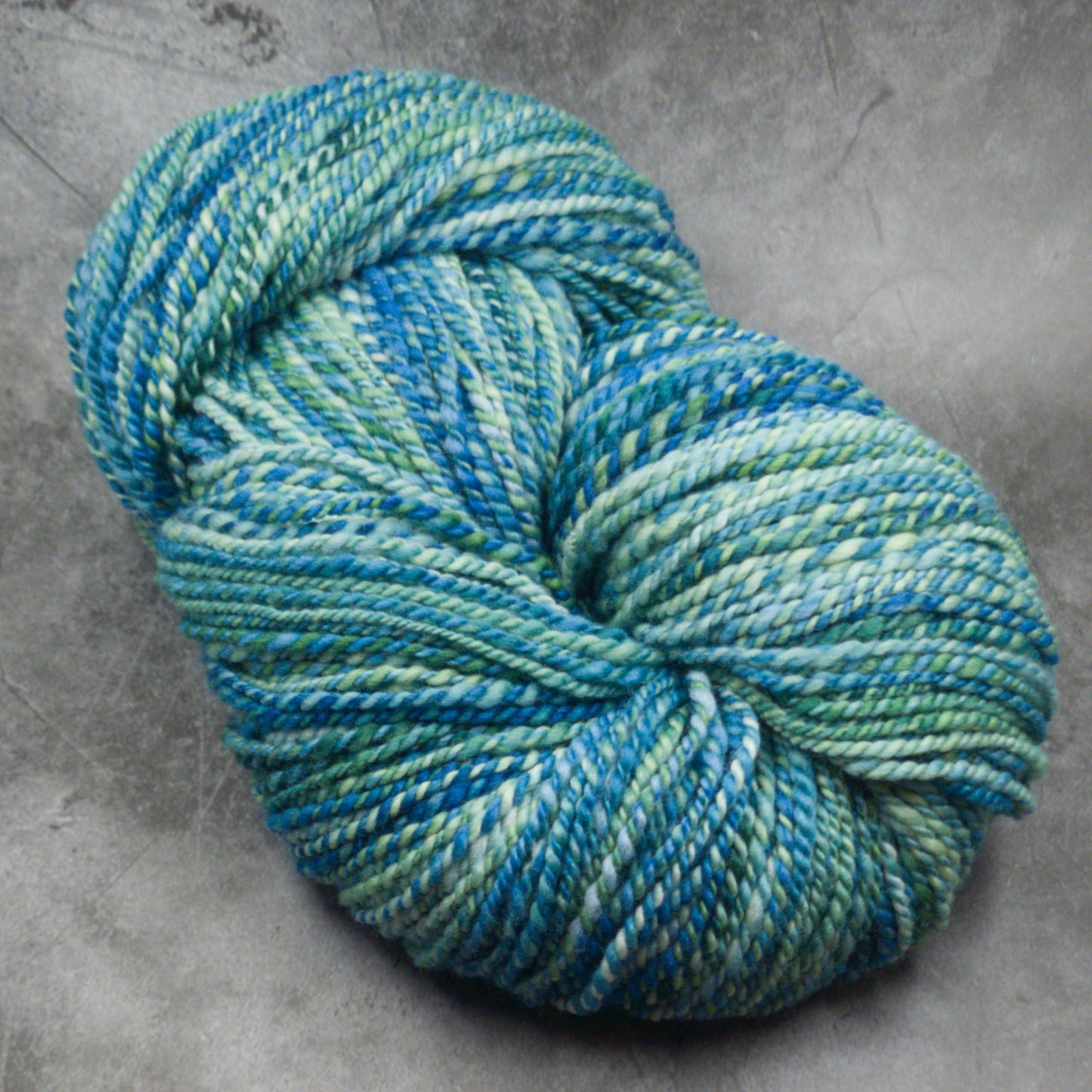 Handspun Worsted/Aran yarn, 116g skein, Kettle dyed Merino Wool, Minty Fresh OOAK