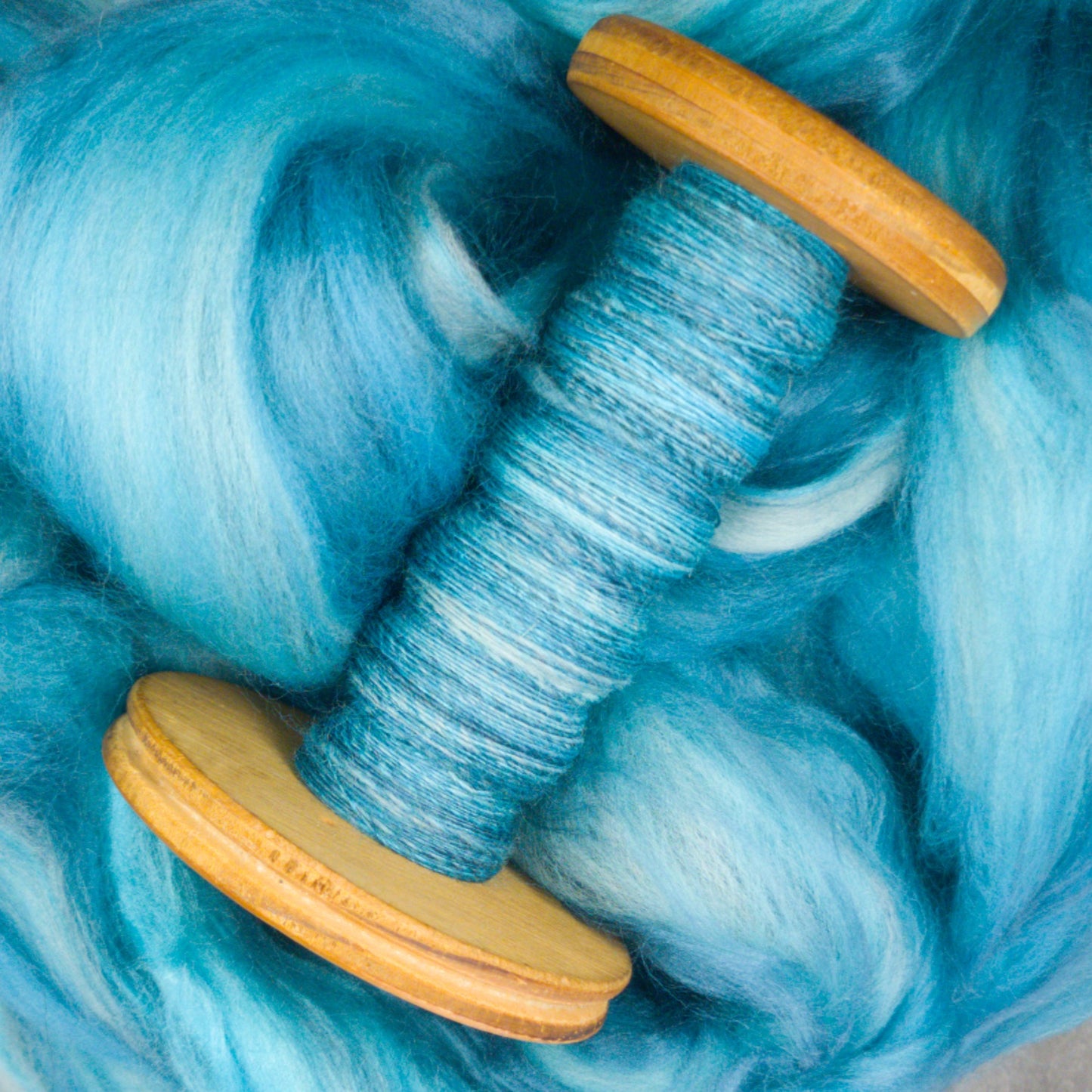 Minty Turquoise - Merino & Bamboo Combed Top - Portchester Blend