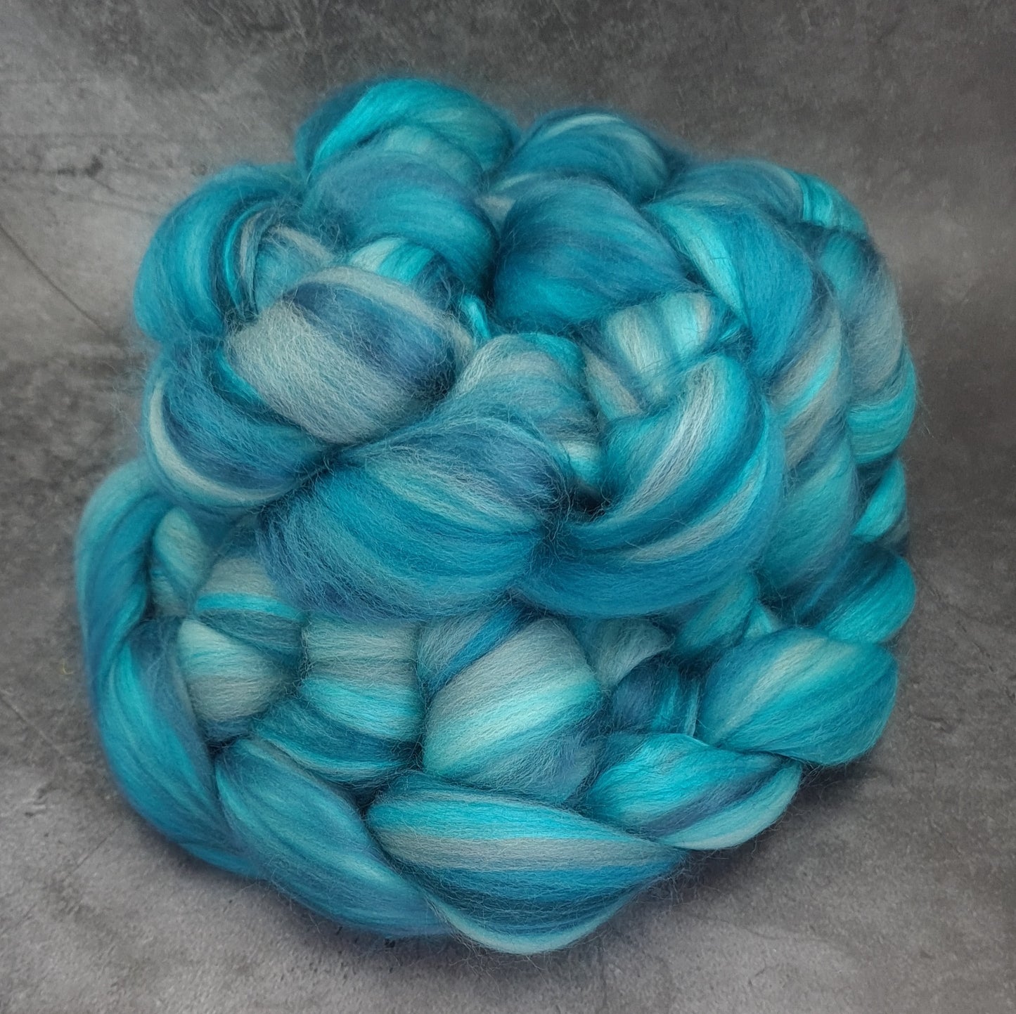 Minty Turquoise - Merino & Bamboo Combed Top - Portchester Blend