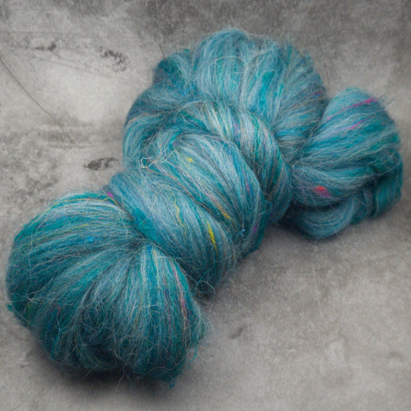 Watermint - Corriedale, UK Alpaca & Sari Silk combed top - Winnham Blend