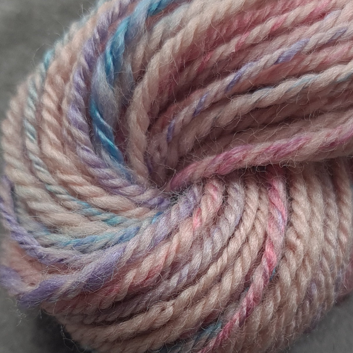 Rolags (or Punis) for spinning, Winter Heart, Special Edition February '25